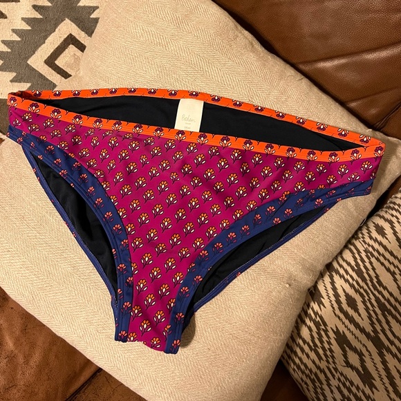 Sz 16 NWOT Boden gorgeous swimsuit boho floral bottom. - Picture 11 of 11